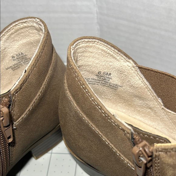 Life Stride Tan Ankle Booties - Picture 8 of 8